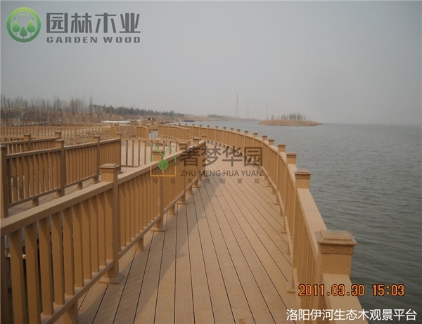 郑州防腐木护栏都有哪些优点呢