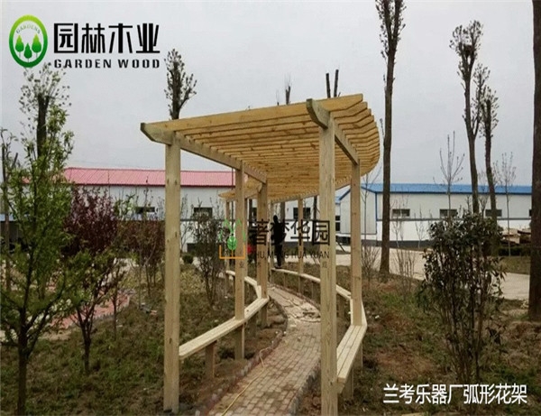 河南防腐木厂家分享安装防腐木的技巧